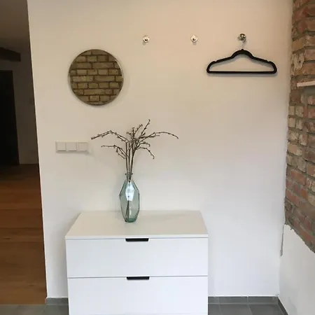 Neue Und Barrierefreie Altbauwohnung Mit Charme Апартаменты Шёмберг